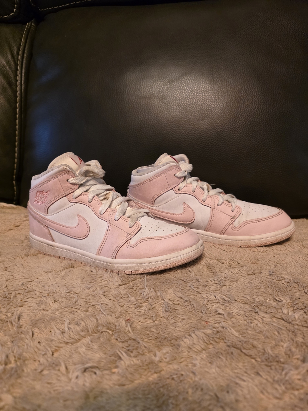 Nike Air Jordan 1 Pink Foam Girls Size 2.5